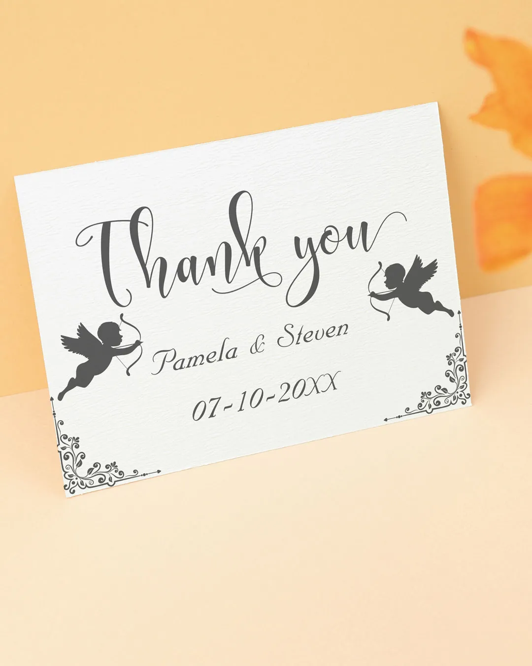 https://dv12lc9eedkje.cloudfront.net/apprinting/images/product/Mockups-thank-you-card-23_02403303202405.jpg