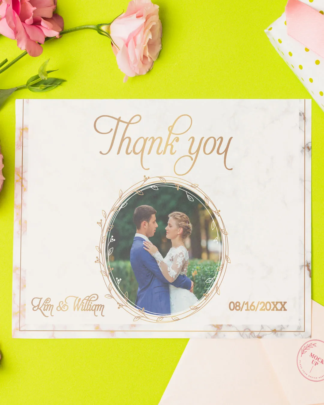 https://dv12lc9eedkje.cloudfront.net/apprinting/images/product/Mockups-thank-you-card-32.jpg