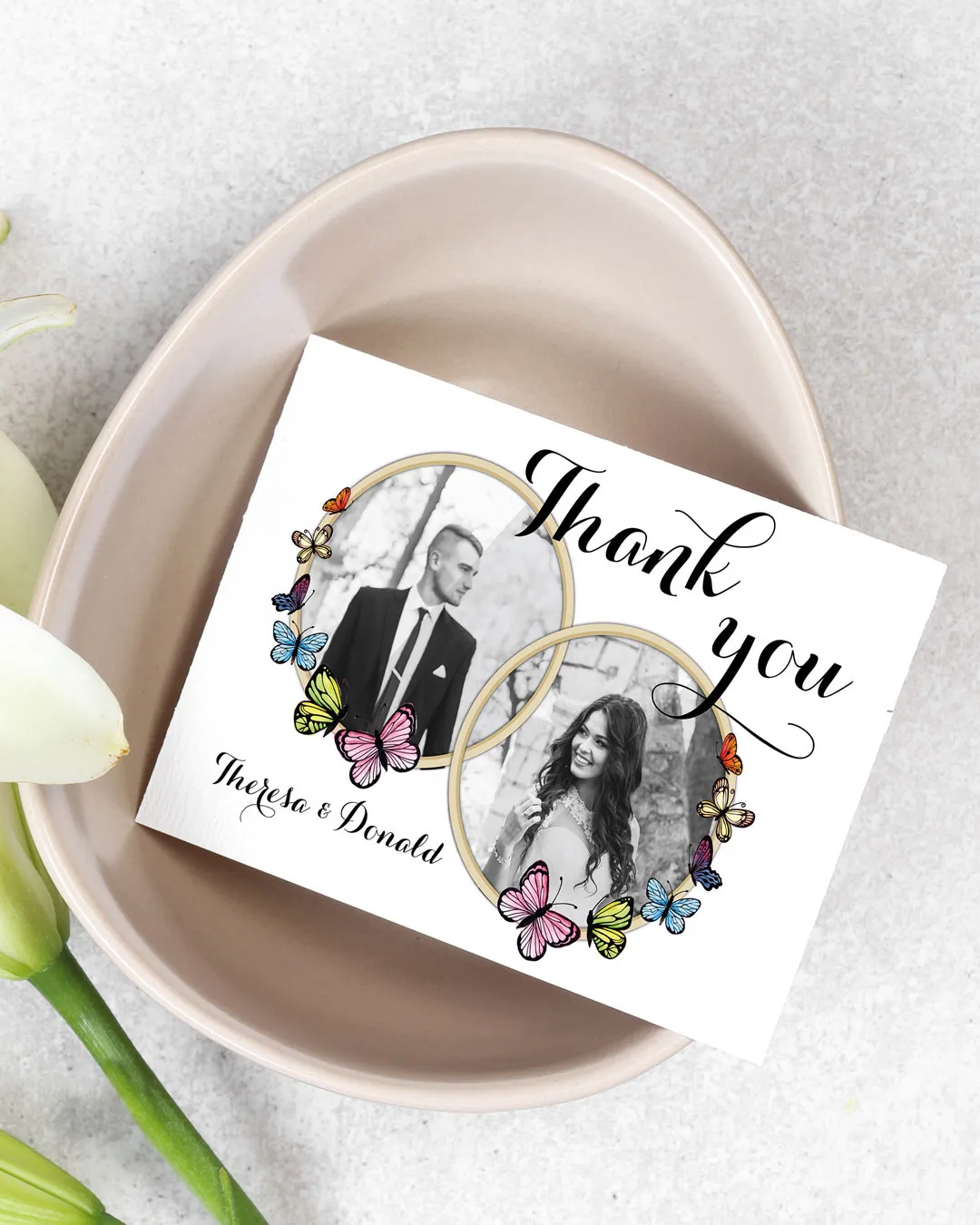 https://dv12lc9eedkje.cloudfront.net/apprinting/images/product/Mockups-thank-you-card-47.jpg
