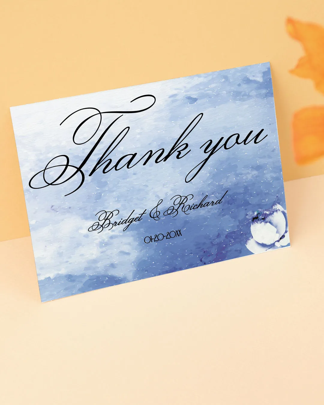 https://dv12lc9eedkje.cloudfront.net/apprinting/images/product/Mockups-thank-you-card-54.jpg