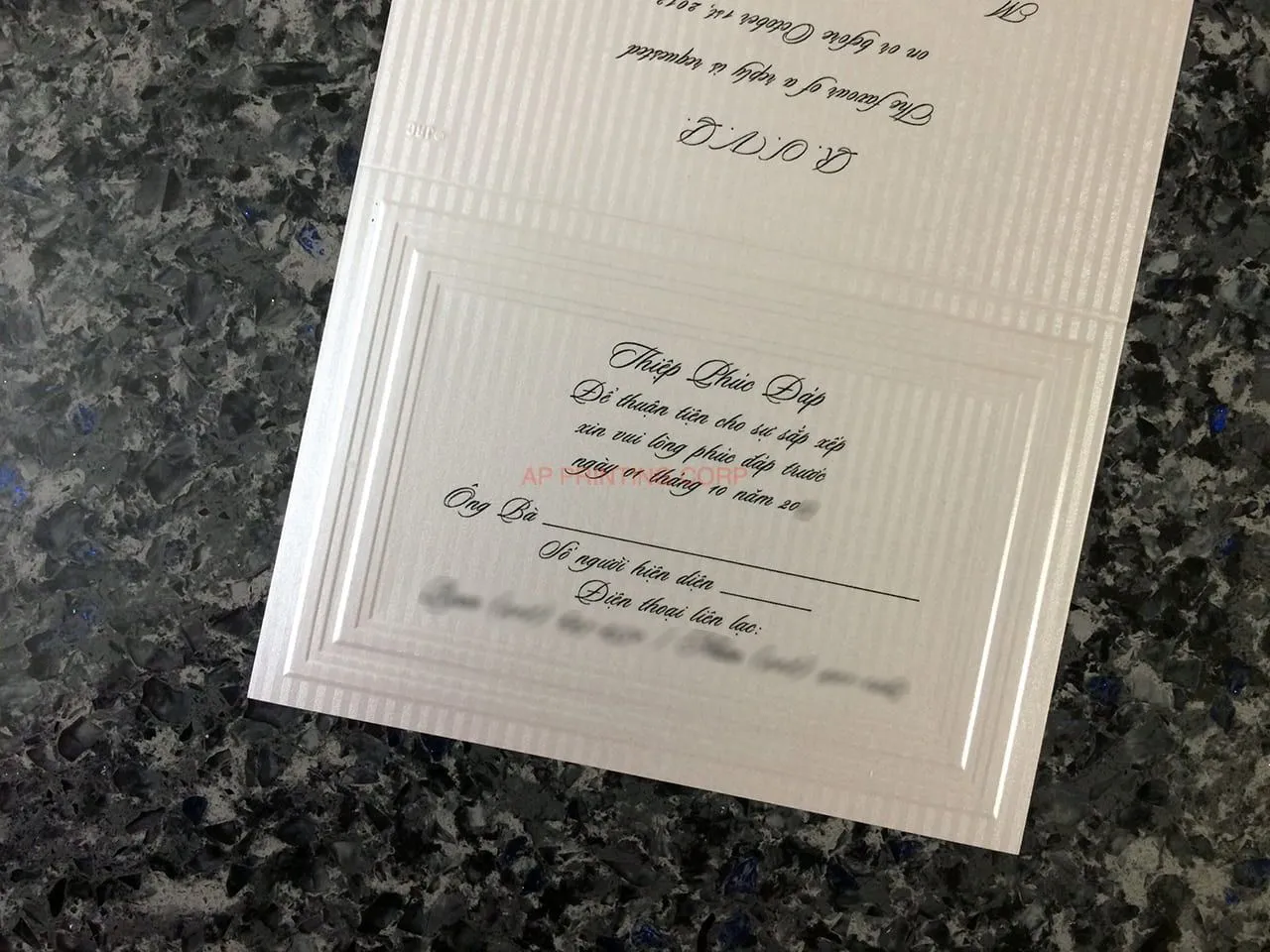 K8107 [I-12] Vietnamese & English Wedding Invitation