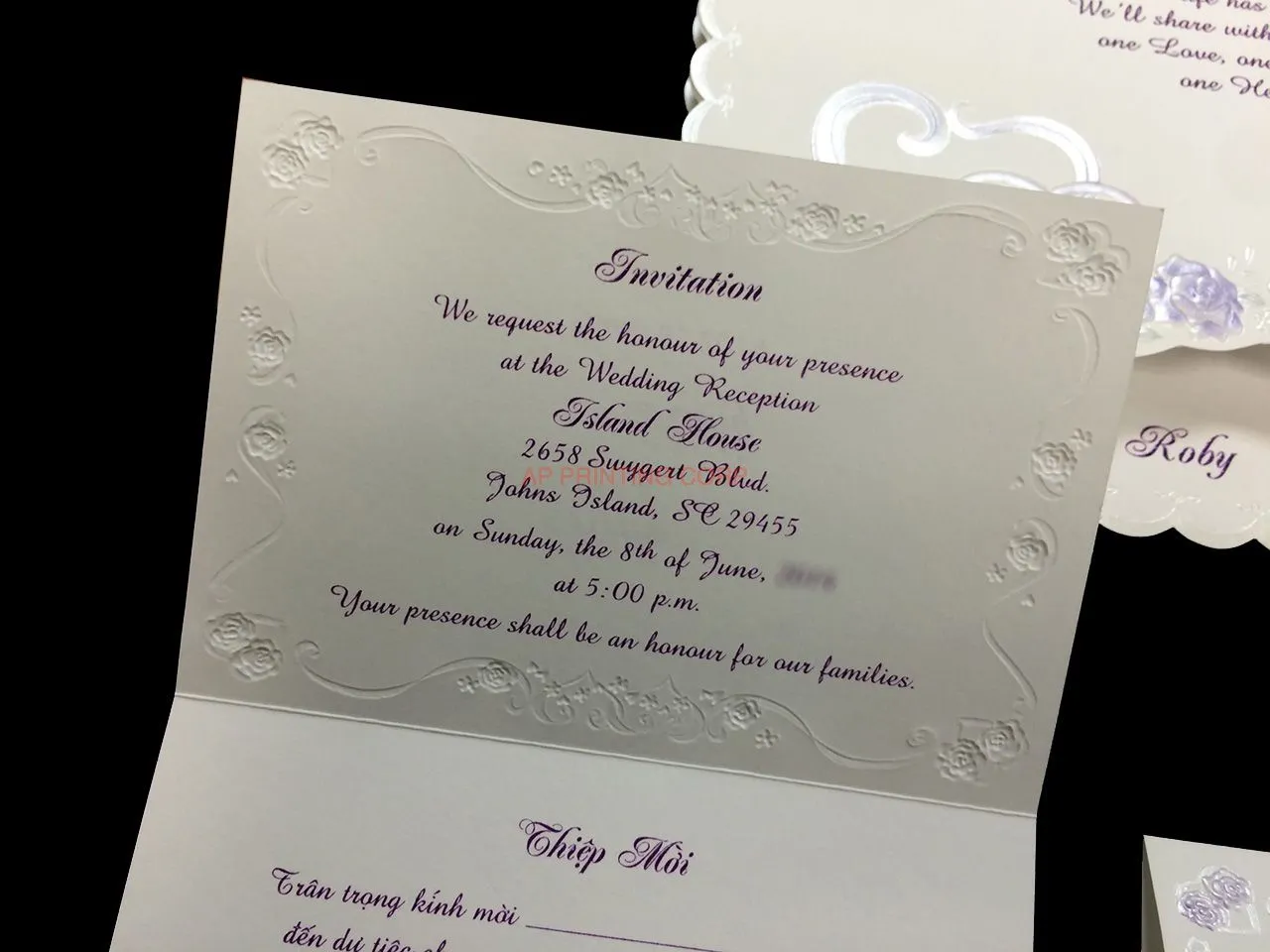 K5618 [I-11] Roseate Reverie Hearts Wedding Invitation