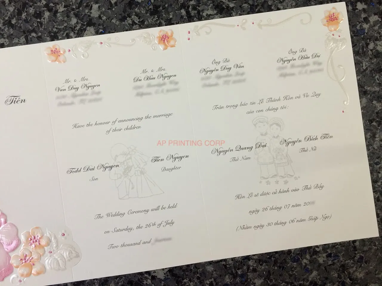 K8631 [I-11] Blushing Blooms Flowers Wedding Invitation