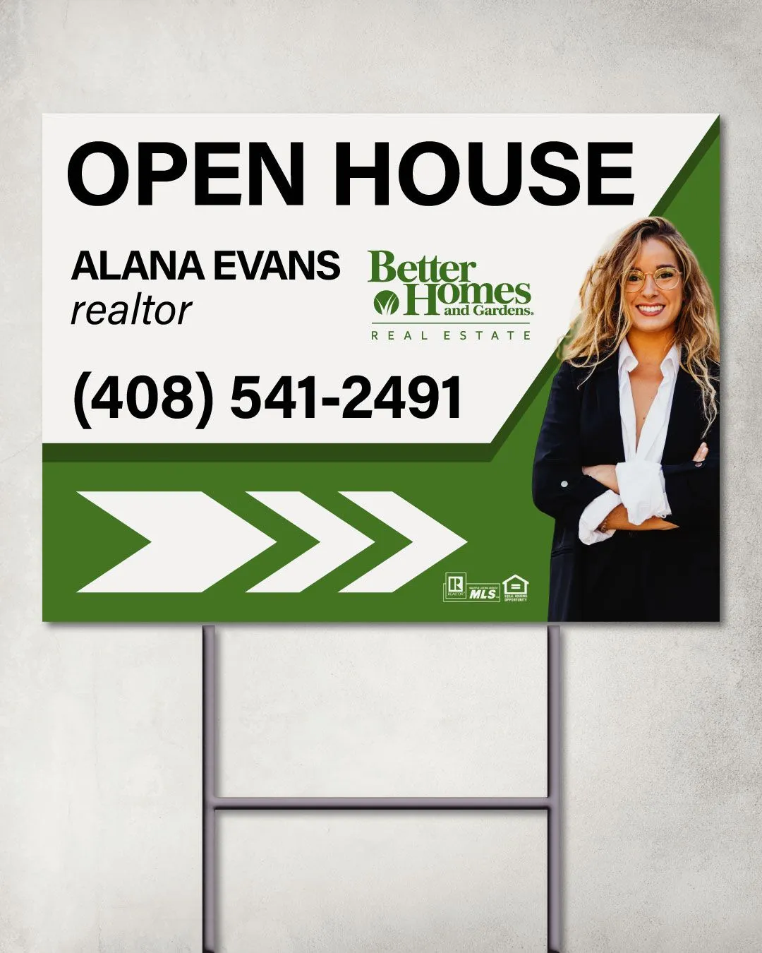 BHGRE Greens with White Arrow Yard Sign