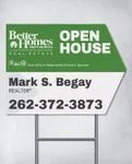 BHGRE Nice Two-Color Stripess Arrow Shape Sign