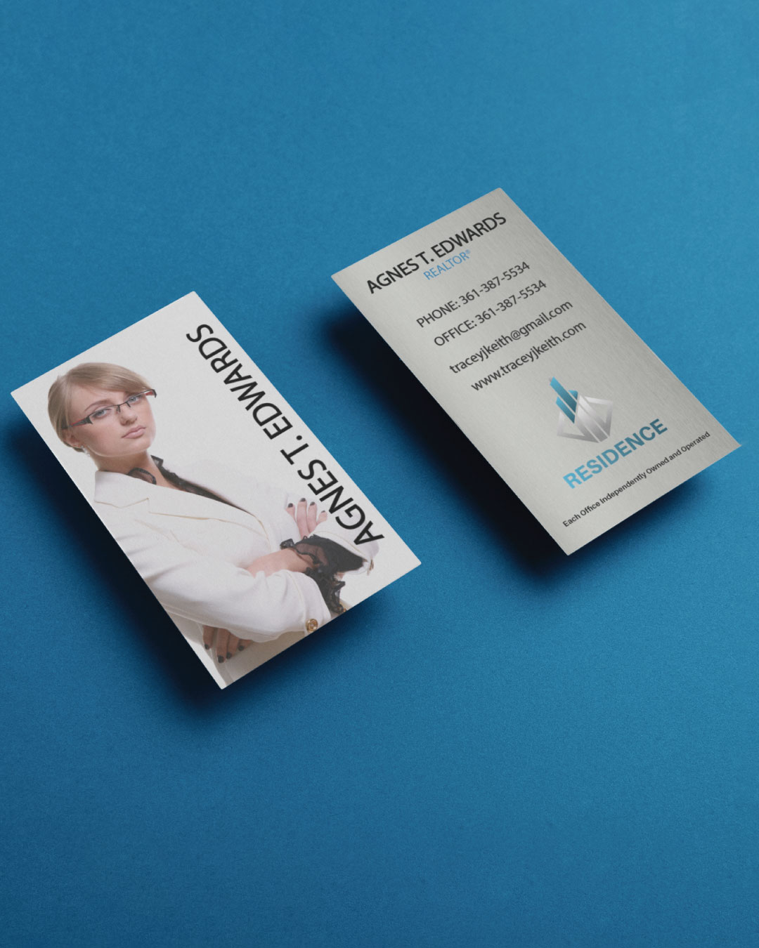 Elegant Light Gray Standard Business Cards
