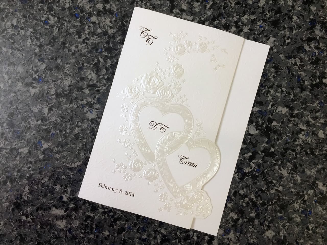 K9899 [I-11] Romantic Simplicity Hearts Wedding Invitation