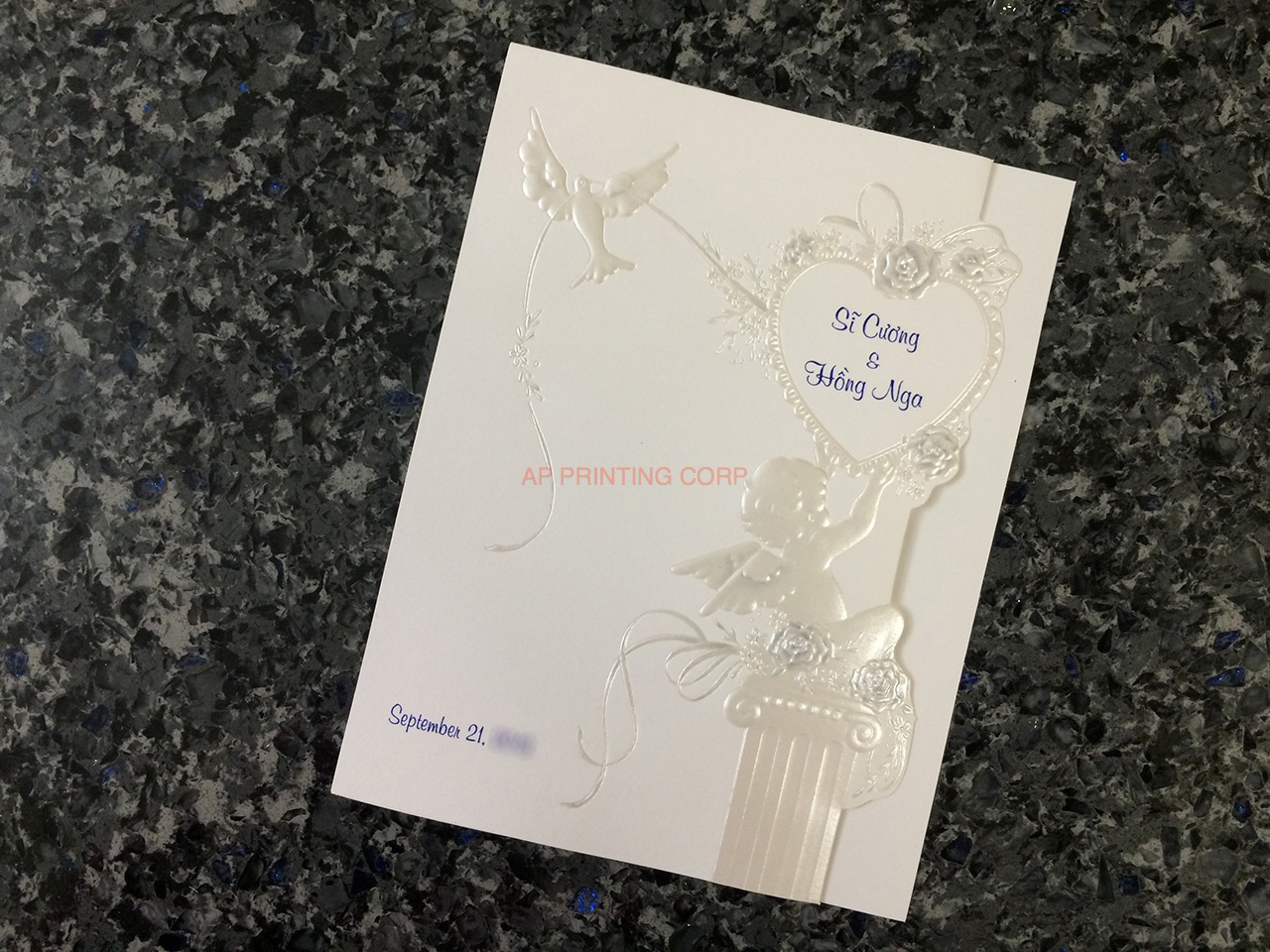 K6706 [I-10] Elegant Rose Hearts Wedding Invitation