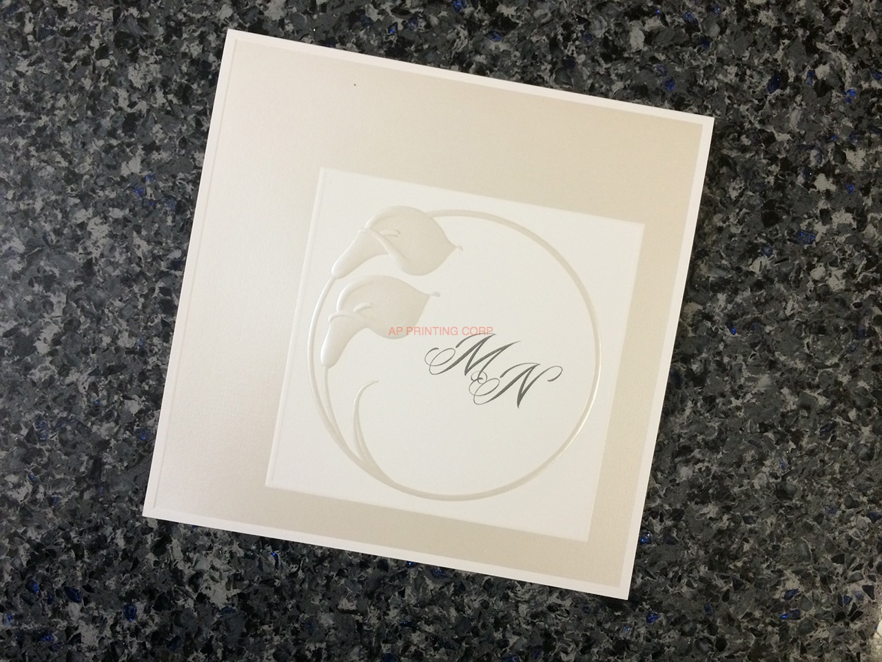 AP-[I-14] Subtle Sophistication Flowers Wedding Invitation