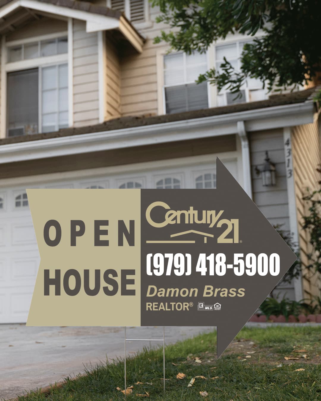 Century 21 Minimalistic Design Arrow Shape Sign