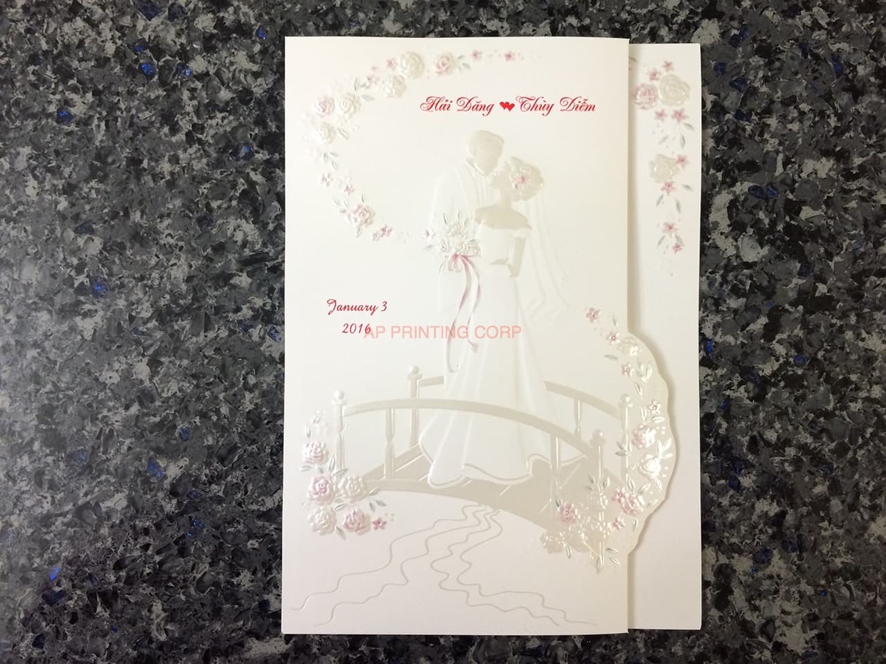 K8719 [I-11] Garden of Love Bride & Groom Wedding Invitation