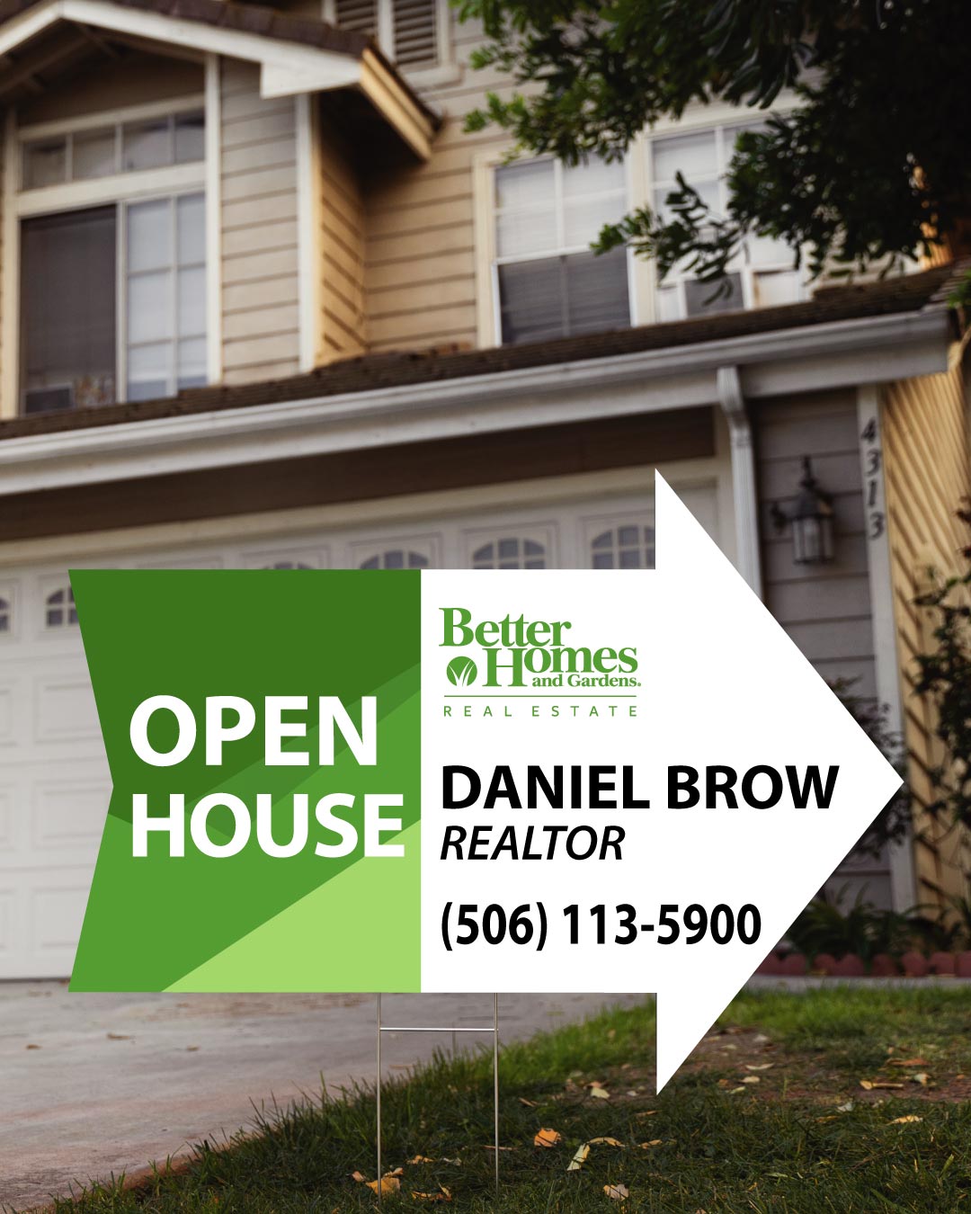 BHGRE Colored Arrow Shape Sign