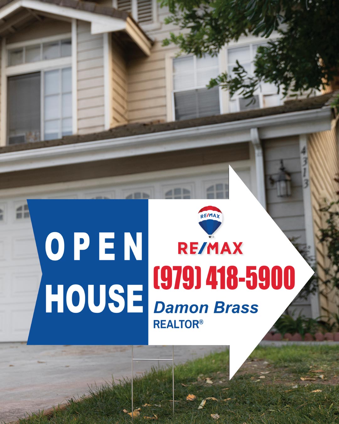 Remax Simple Blue Arrow Shape Sign AP Printing - Remax Simple Blue Arrow Shape Sign - Custom Printing Services