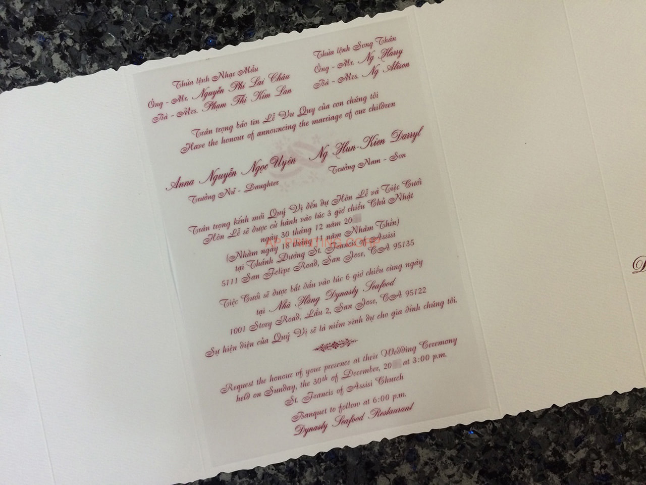 K8434 [I-10] Vietnamese & English Wedding Invitation