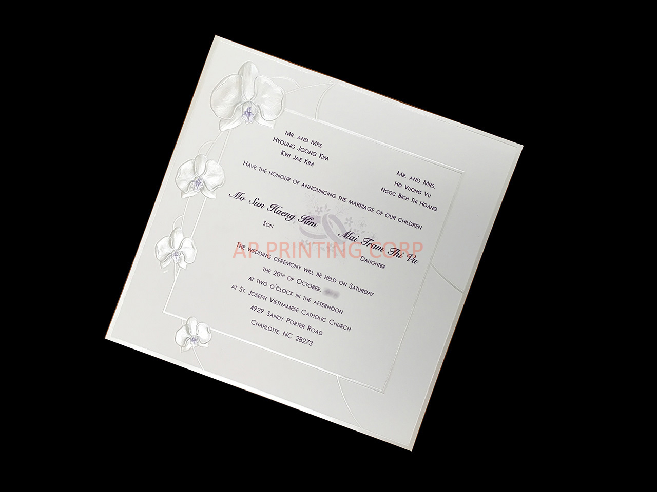 K778 [I-12] Whispers of Elegance Flowers Wedding Invitation