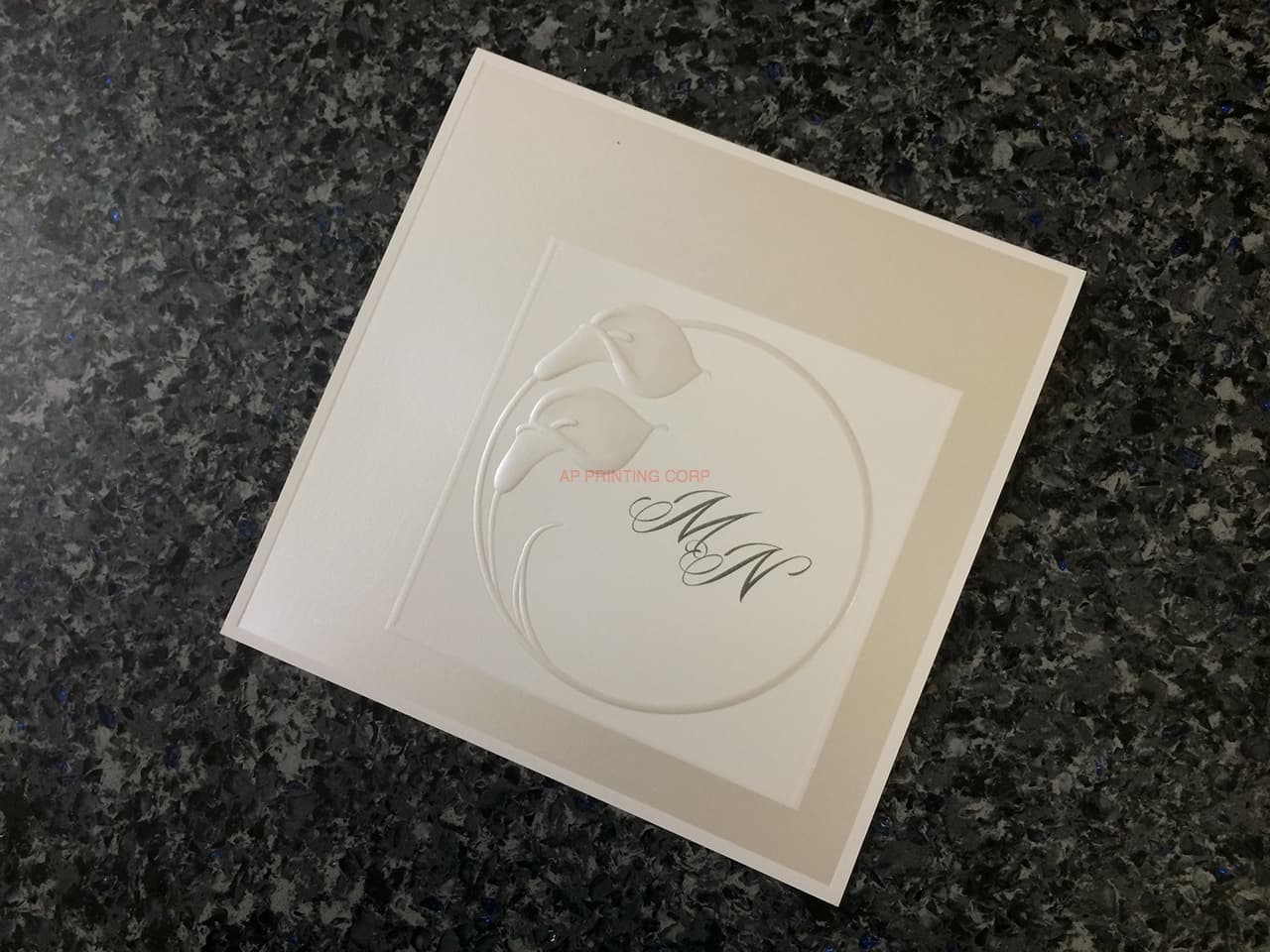 AP-[I-14] Subtle Sophistication Flowers Wedding Invitation