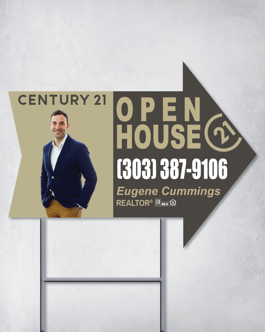 Century 21 Minimalistic Design Arrow Shape Sign