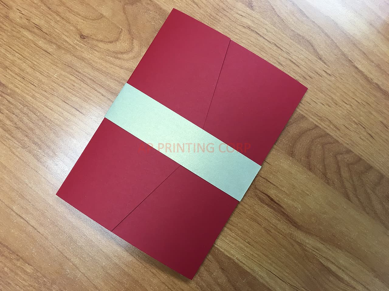 O2P-57-N-N-Band Red, Natural, Gold Leaf Bilingual Wedding Invitation