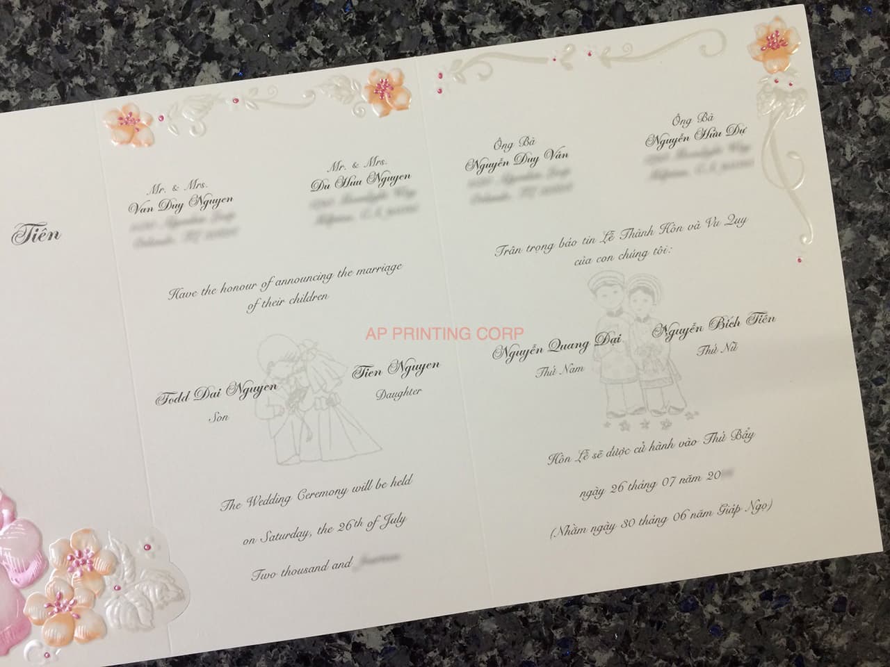 K8631 [I-11] Blushing Blooms Flowers Wedding Invitation