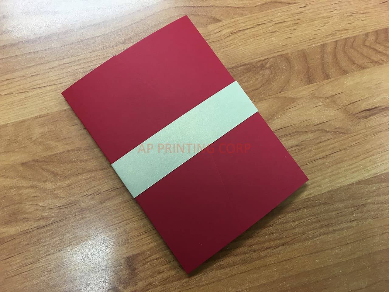 O2P-57-N-N-Band Red, Natural, Gold Leaf Bilingual Wedding Invitation