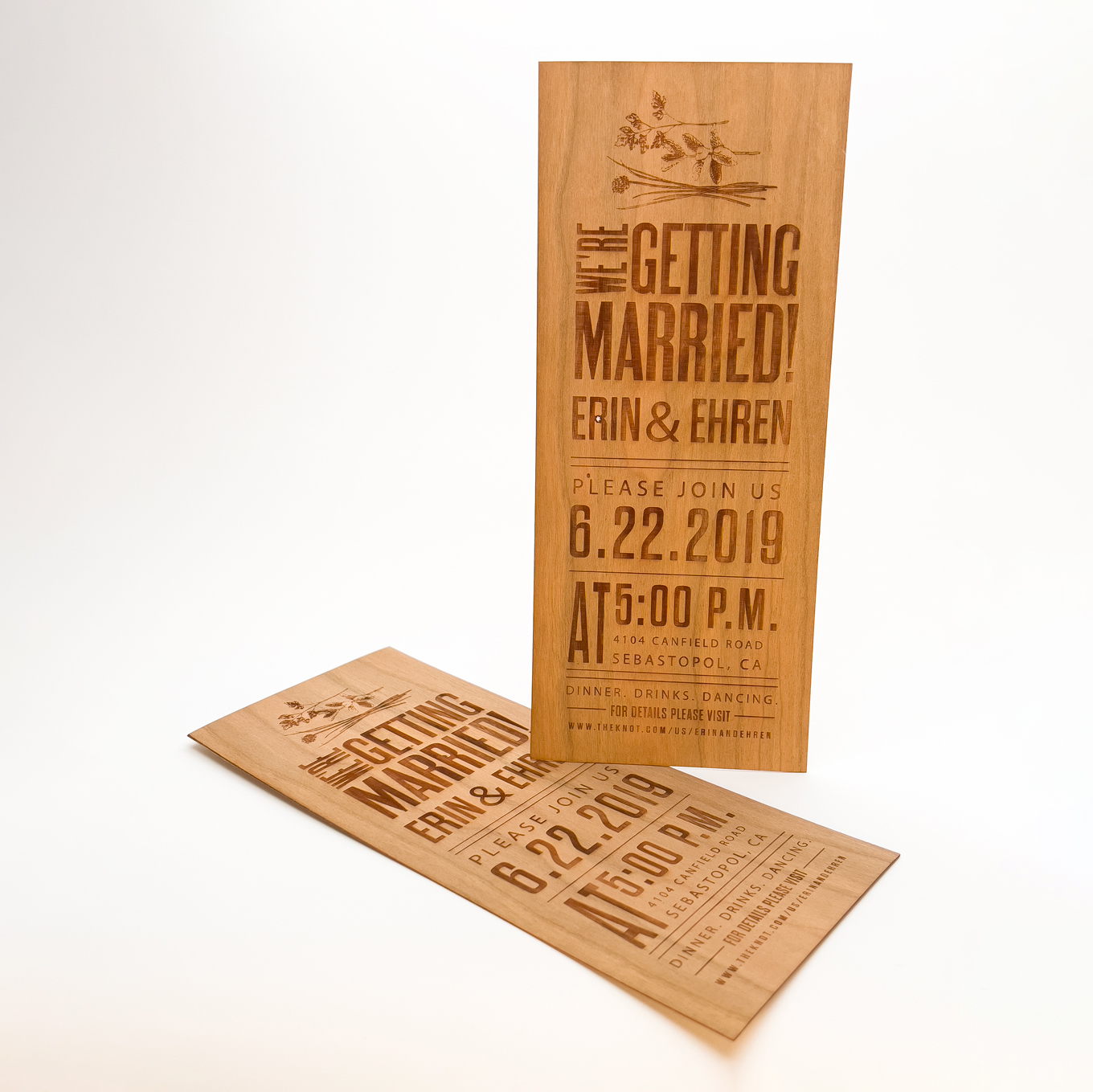 Engraved Wood Wedding Invites from Inscriptu