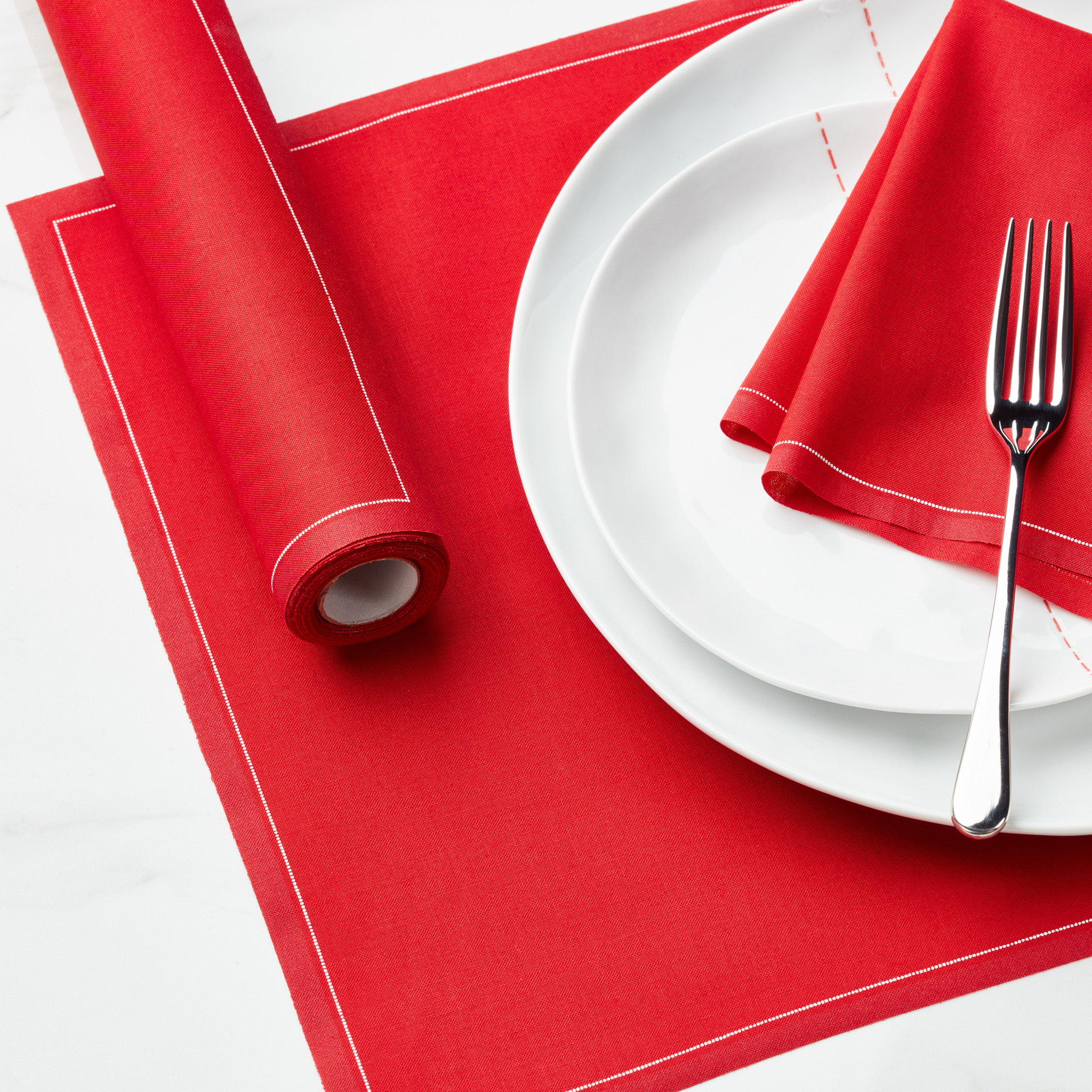 Lipstick Red Cotton Placemats 19″ x 12.5″ -  12 Units per Roll, 10 rolls per Case - Full Case