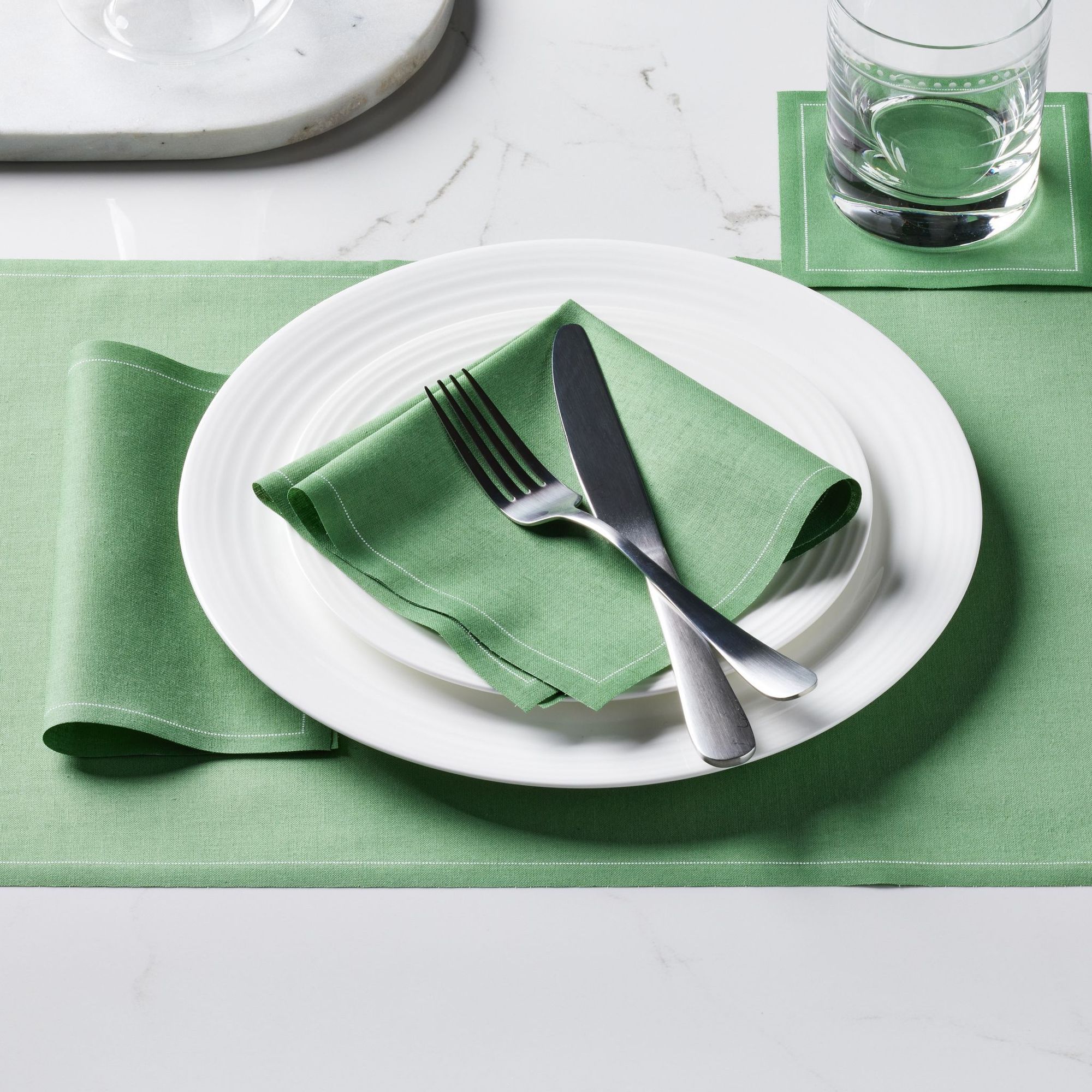 Eucalyptus Cotton Placemats 19″ x 12.5″ -  12 Units per Roll, 10 rolls per Case - Full Case 2