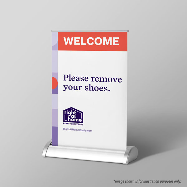 Roll Up Display https://dv12lc9eedkje.cloudfront.net/sweetprin/images/product/RAH2026-RUD.jpg